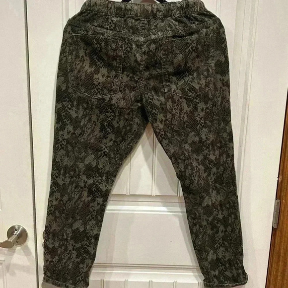 NWT Women’s Vintage Havana Snake Skin Print Joggers Drawstring Brown Pants Small - Picture 16 of 16